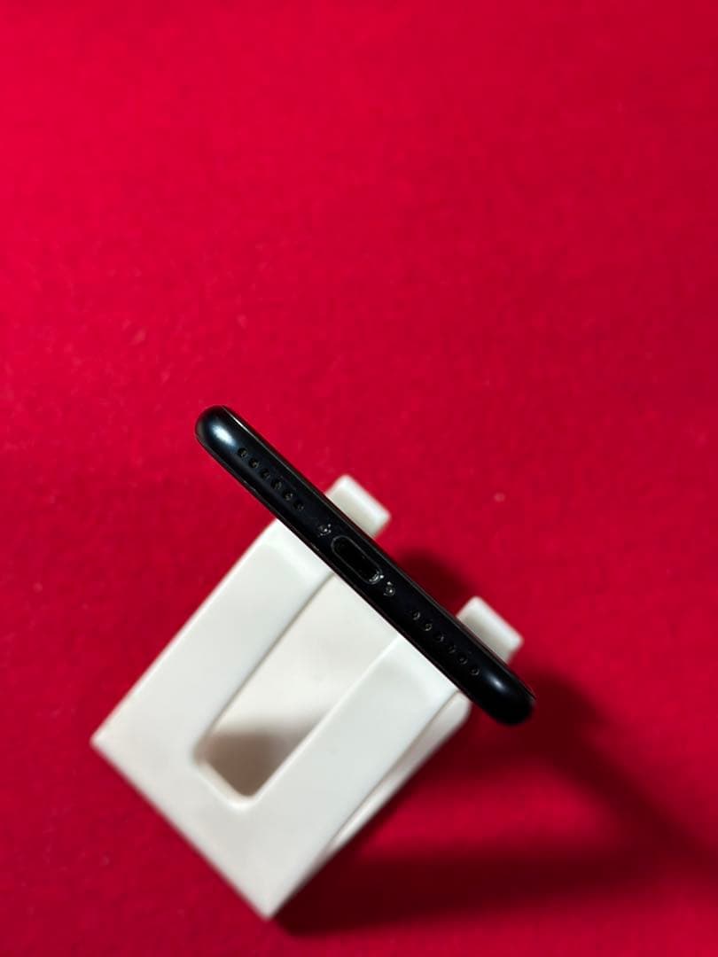 【1502】iPhone SE3第3世代ミッドナイト 64GB simフリー