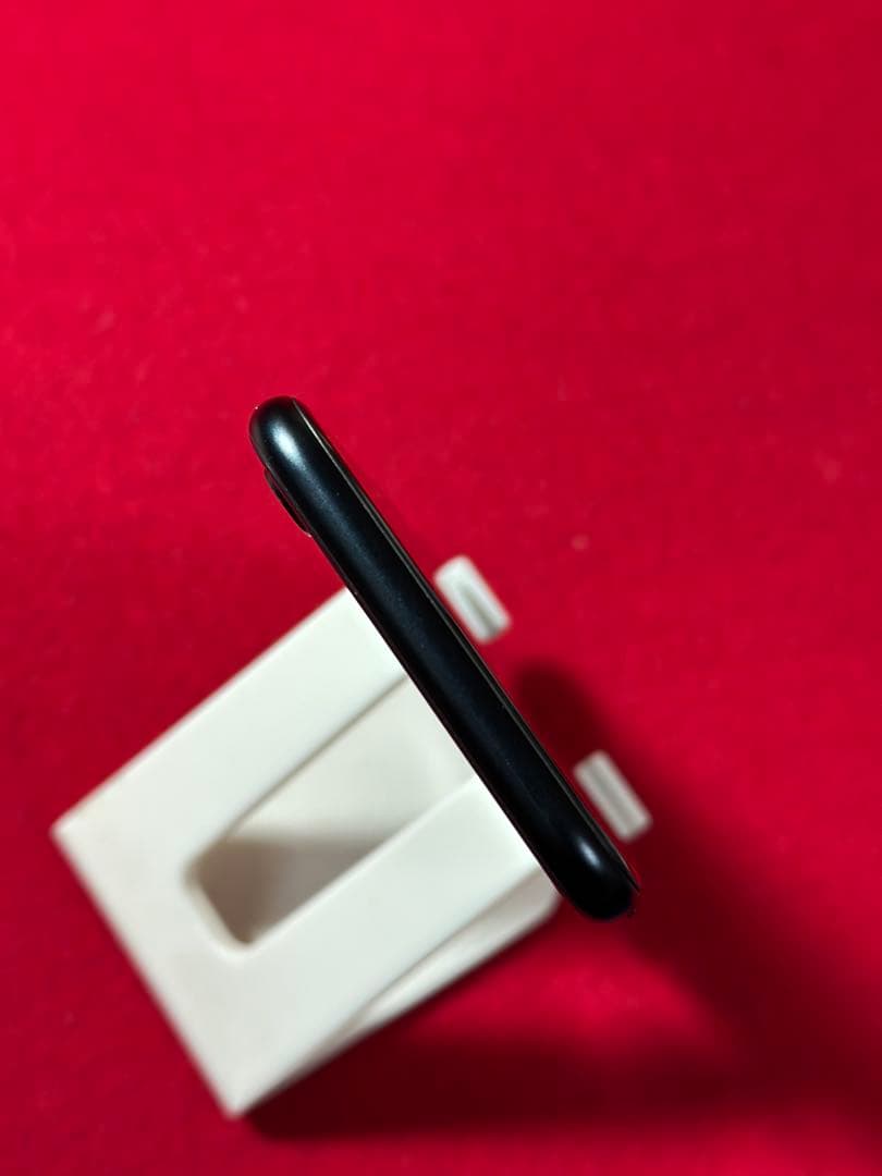 【1502】iPhone SE3第3世代ミッドナイト 64GB simフリー