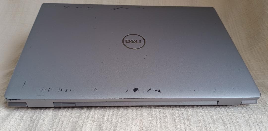DELL Latitude 5520 第11世代corei5搭載