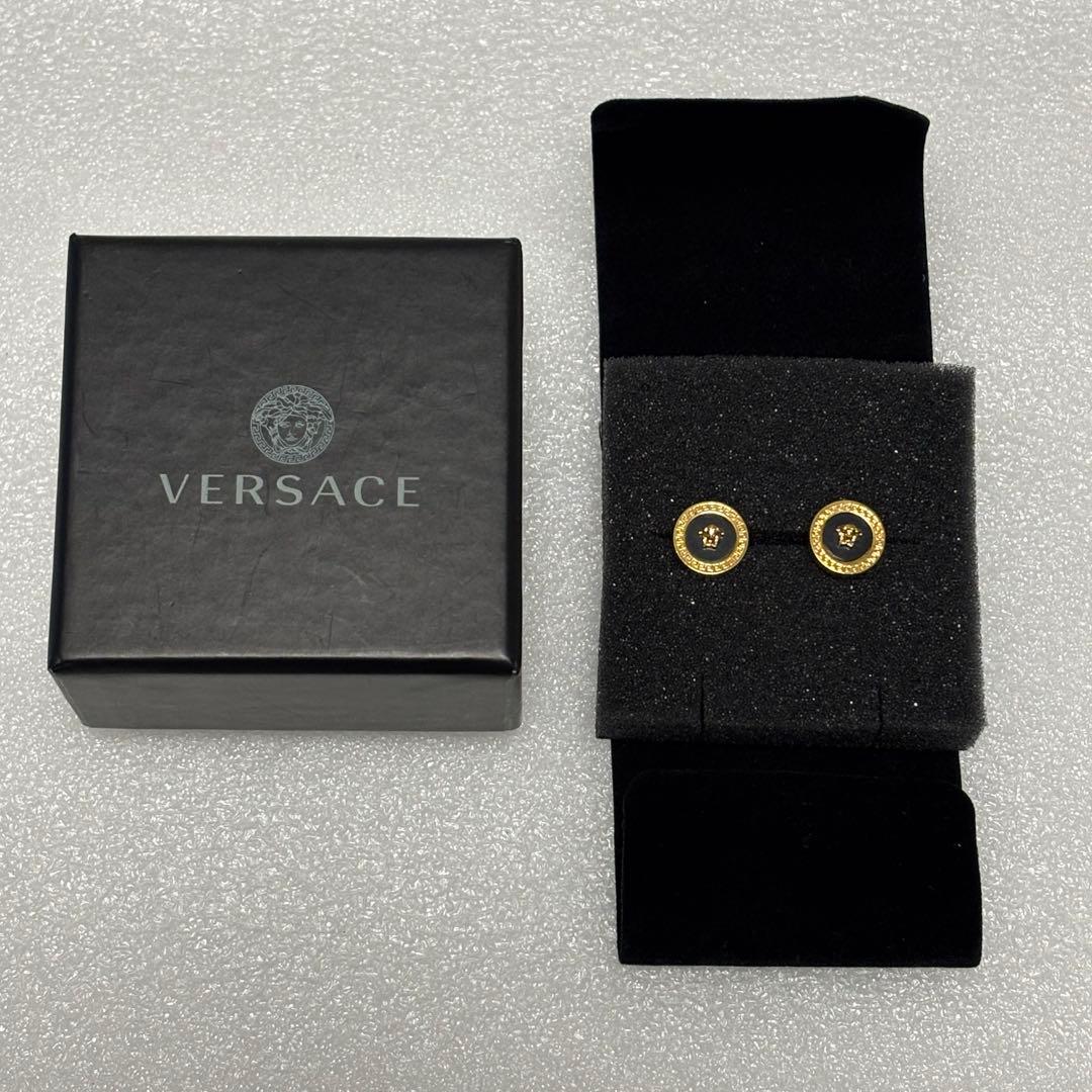 VERSACE メデューサスタッドピアス