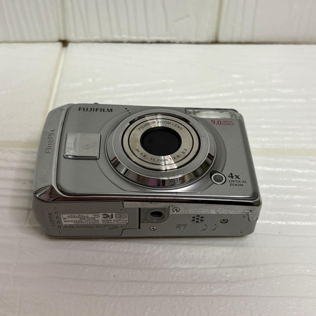 FUJIFILM フジフィルム FinePix A900 シルバーデジタルカメラ