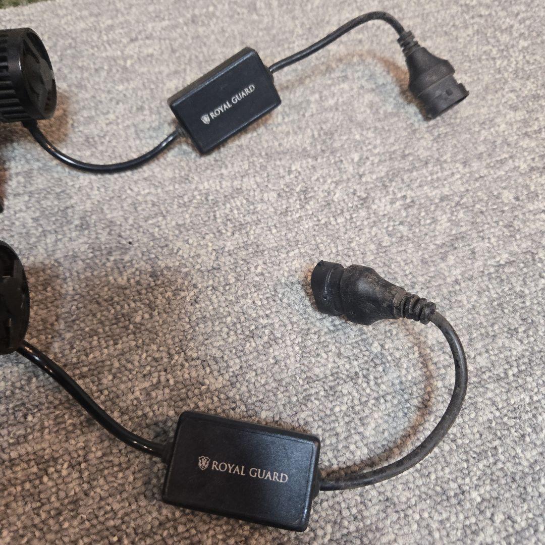 後期デリカD5　IPF製フォグクリアー101FL　ロイヤルガードバルブ付き