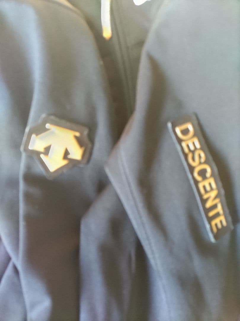 DESCENT デサント SwissTeam Model ミドラー