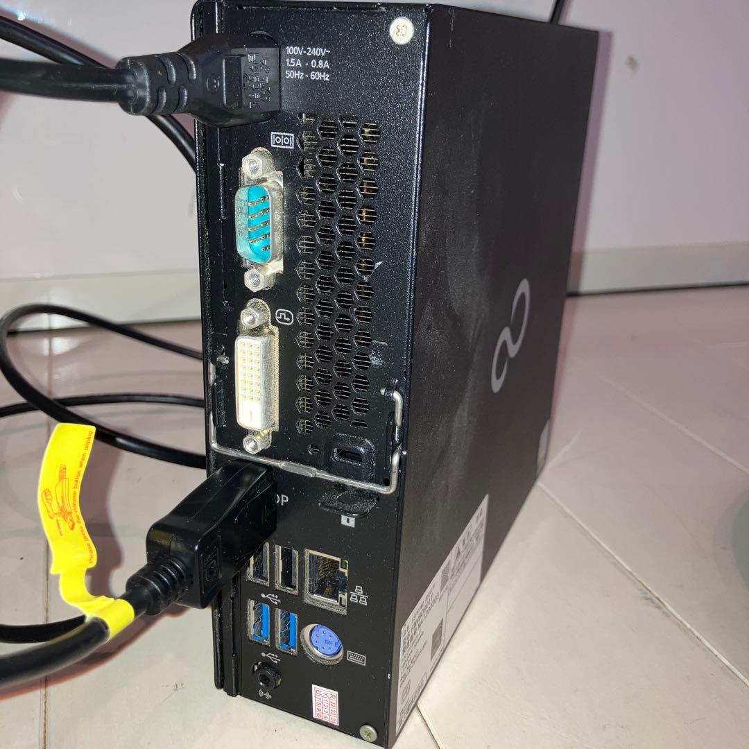 Fujitsu ESPRIMO ミニPC Intel Core i5