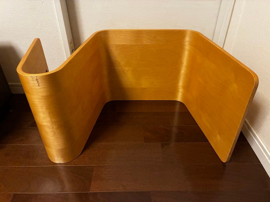 プライウッド、マガジンラック付きサイドテーブル、ミッドセンチュリー、北欧、モダン