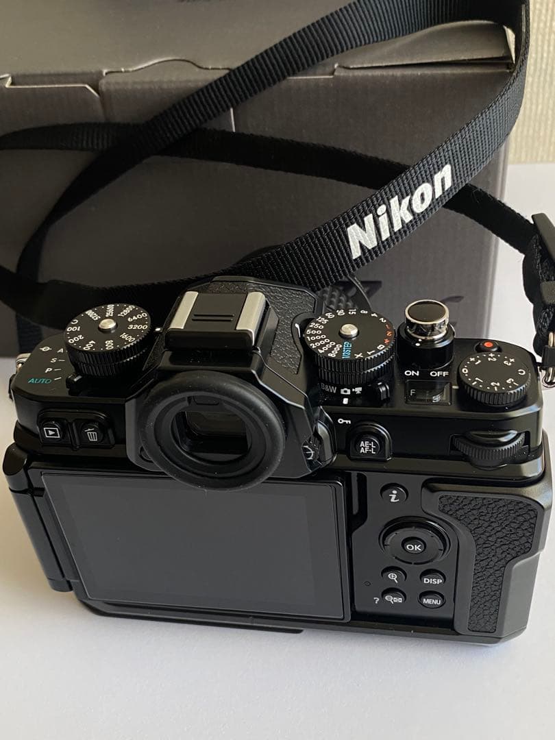 Nikon Z f 一眼レフカメラ セット