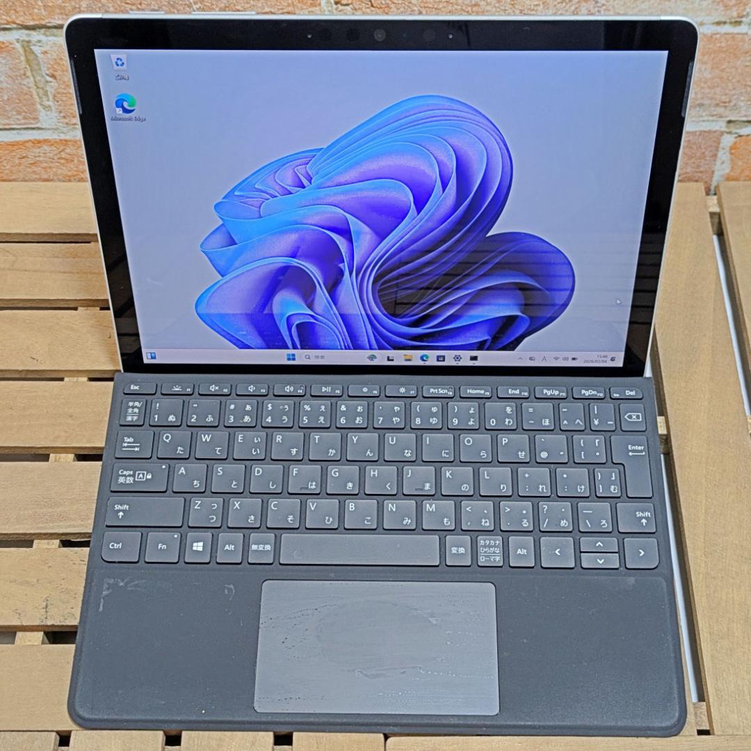 (2627)Surface Go2 8G 128GB 充電57回 バッテリ良好◎
