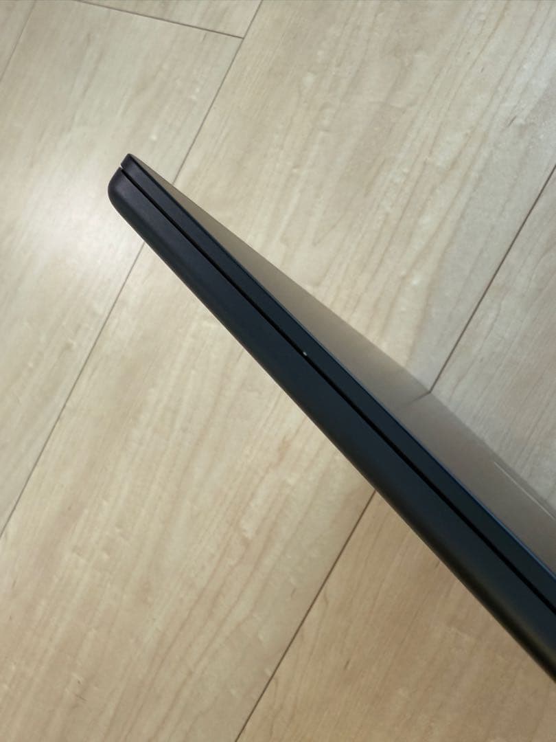 M2 MacBook Air 本体　メモリ8GB 512GB SSD 中古程度良