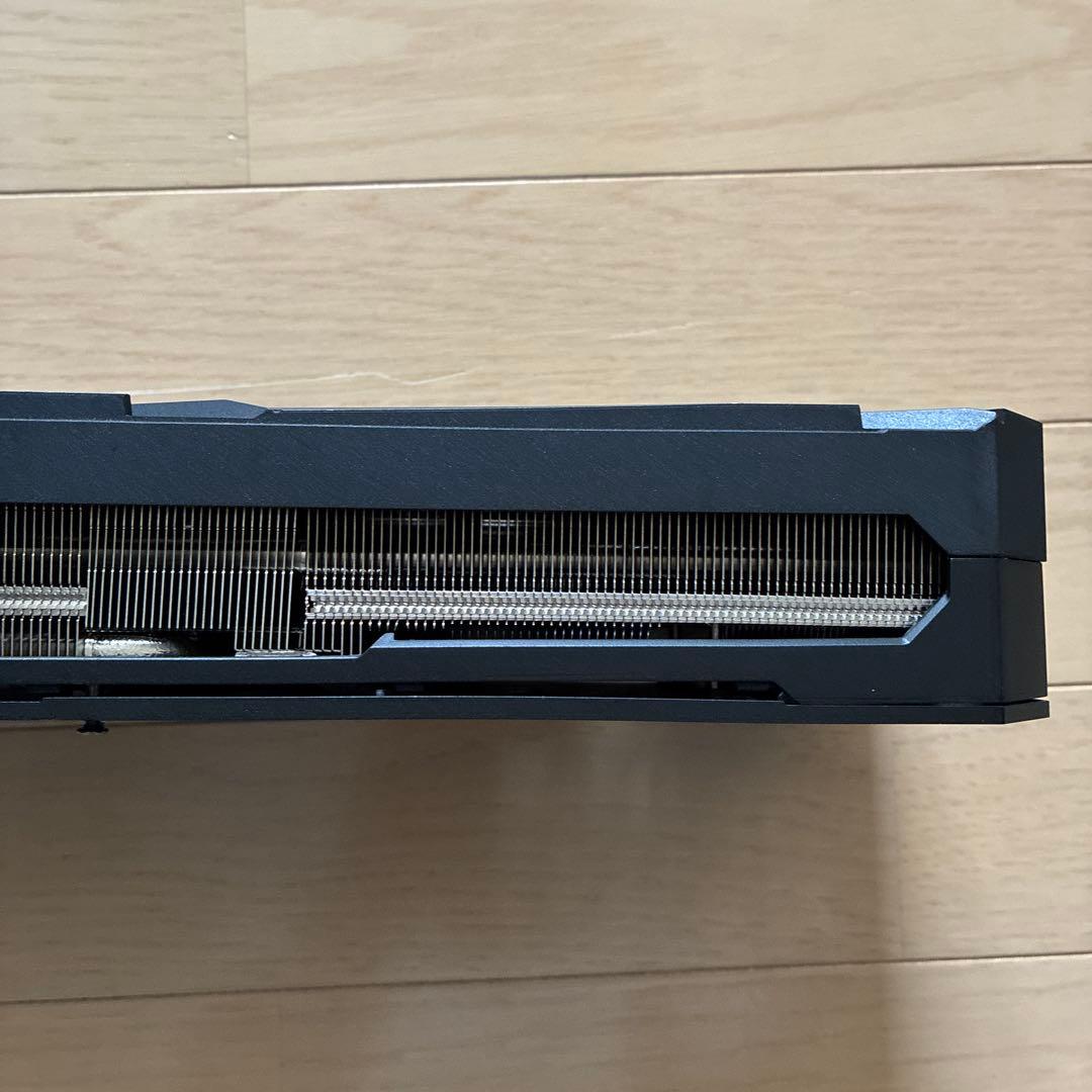 ASUS ROG RTX 3070 ヒートシンク　ファン　バックプレート　LED