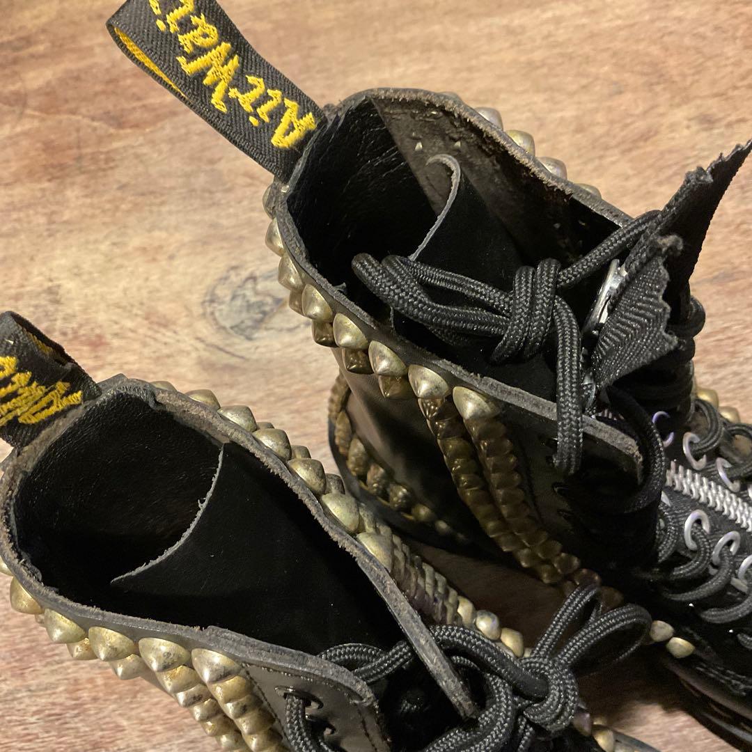 美品！ドクターマーチン スタッズ カスタム 10ホール ブーツ 1919 黒