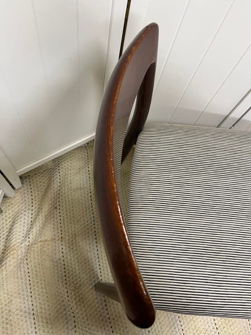 送料込み！日進木工　ダイニングチェア　無垢材　ビンテージ　モダン　レトロ　北欧風