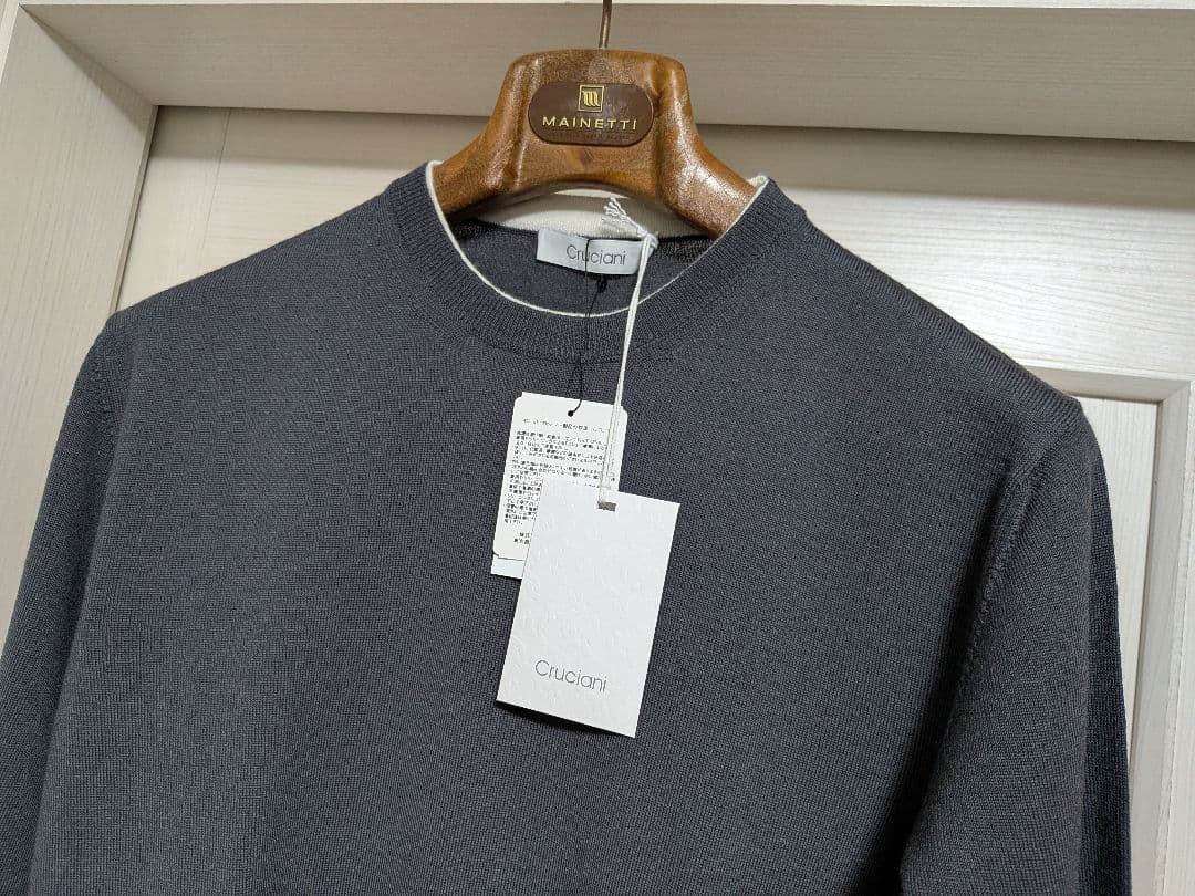 【新品約9万円】Cruciani クルチアーニ★グレー★クルーネックニット 46