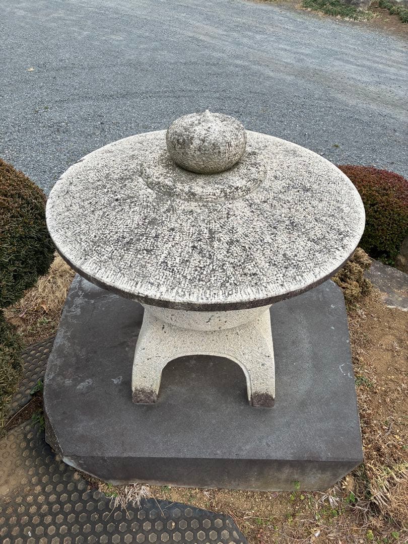 御影石雪見灯籠　庭石　茨城県引き取り！