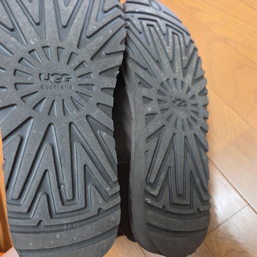 UGG クラシックミニムートンブーツ