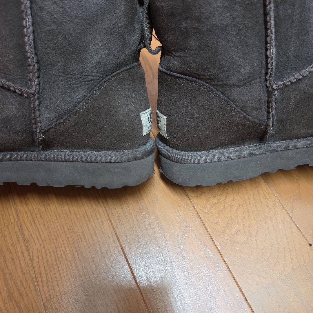 UGG クラシックミニムートンブーツ