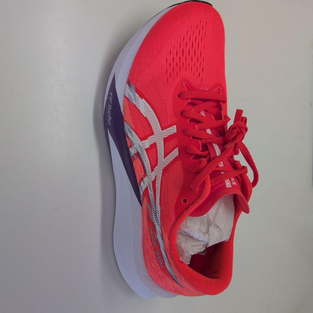 スパイク・シューズ MAGICSPEED4