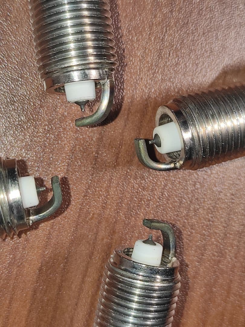 DENSO SK20HR11 イリジウムスパークプラグ 4本セット