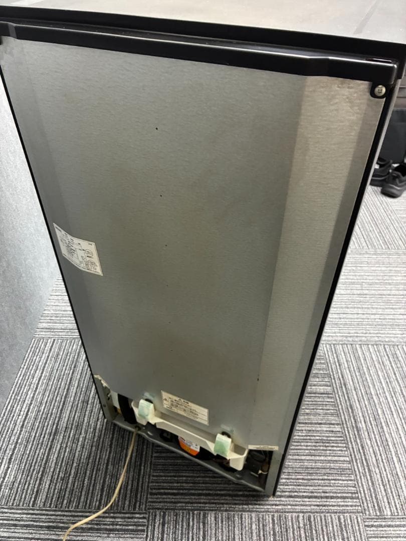 【動作確認済・送料込・本体代500円】ハイアール冷蔵庫　JR-N106E