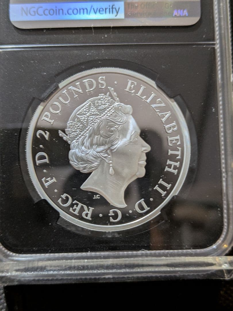 【最高鑑定の英国王立造幣局50周年記念銀貨】2018年英国ツードラゴンズ２ポンド