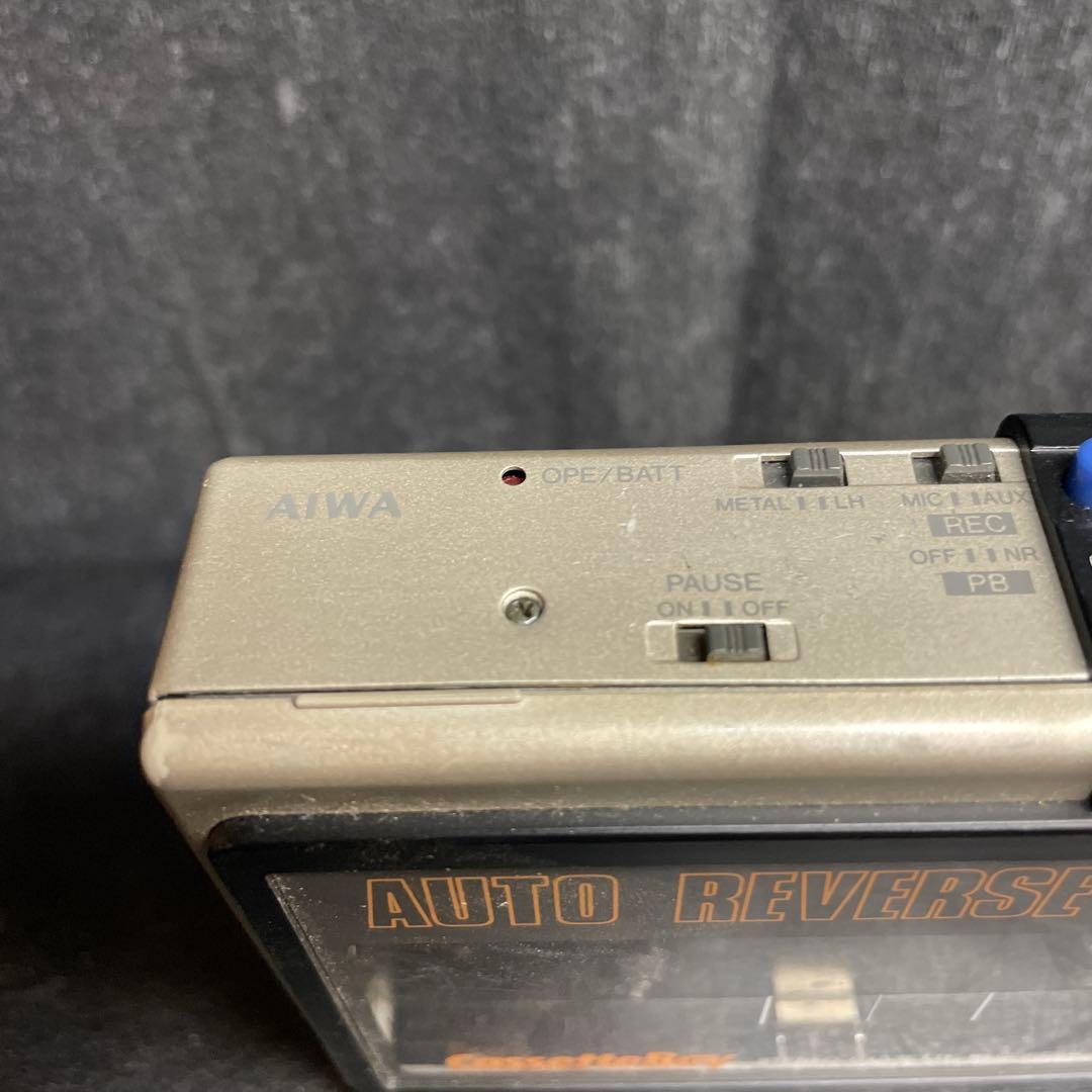 AIWA カセットボーイHS-F2 カセットプレーヤー オートリバース　ジャンク