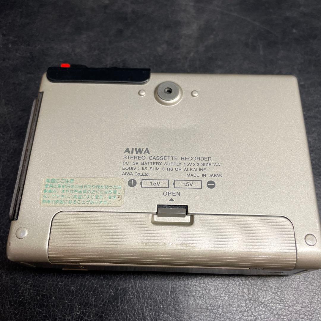 AIWA カセットボーイHS-F2 カセットプレーヤー オートリバース　ジャンク