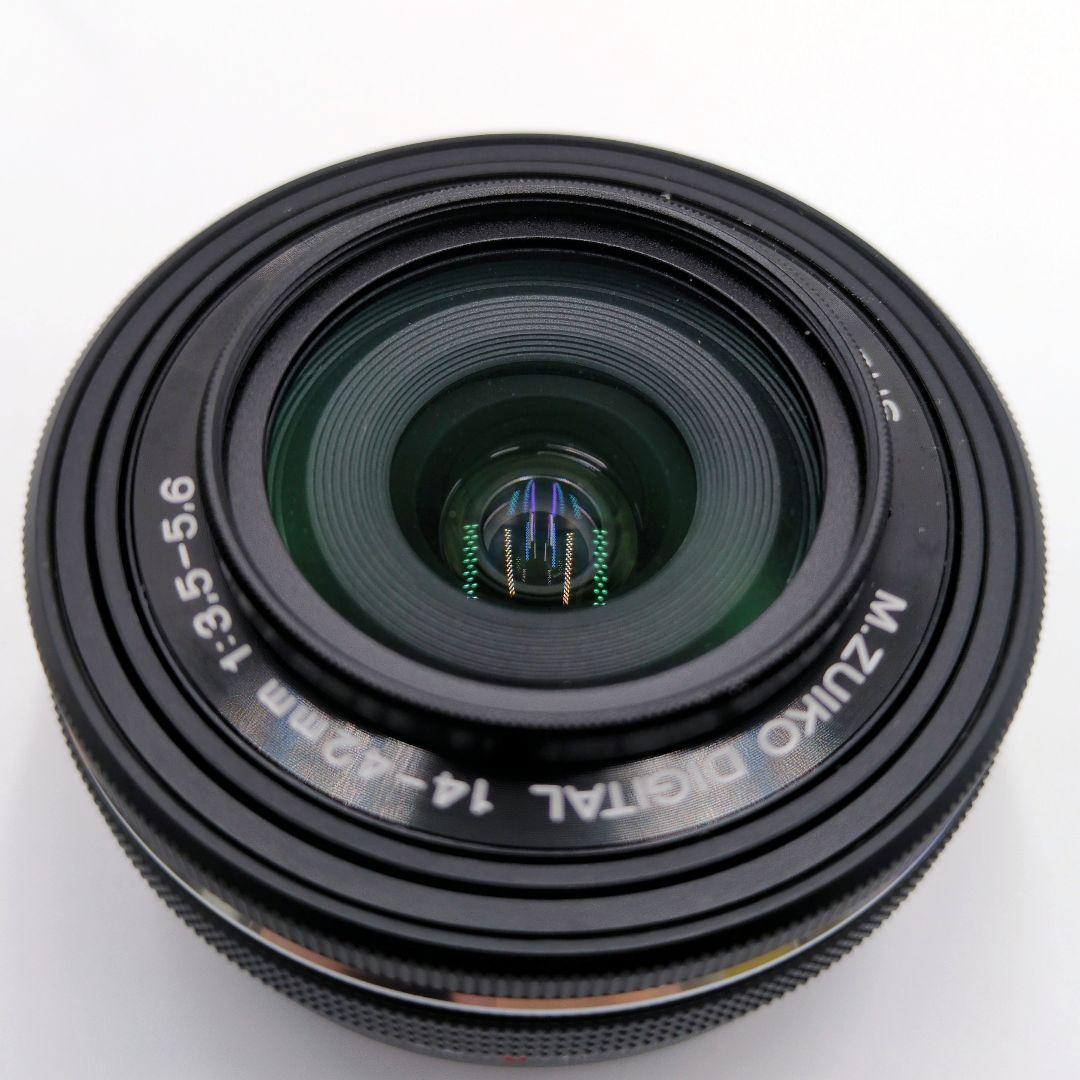 【極美品】OLYMPUS PEN E-PL10 ダブルズーム ショット数390