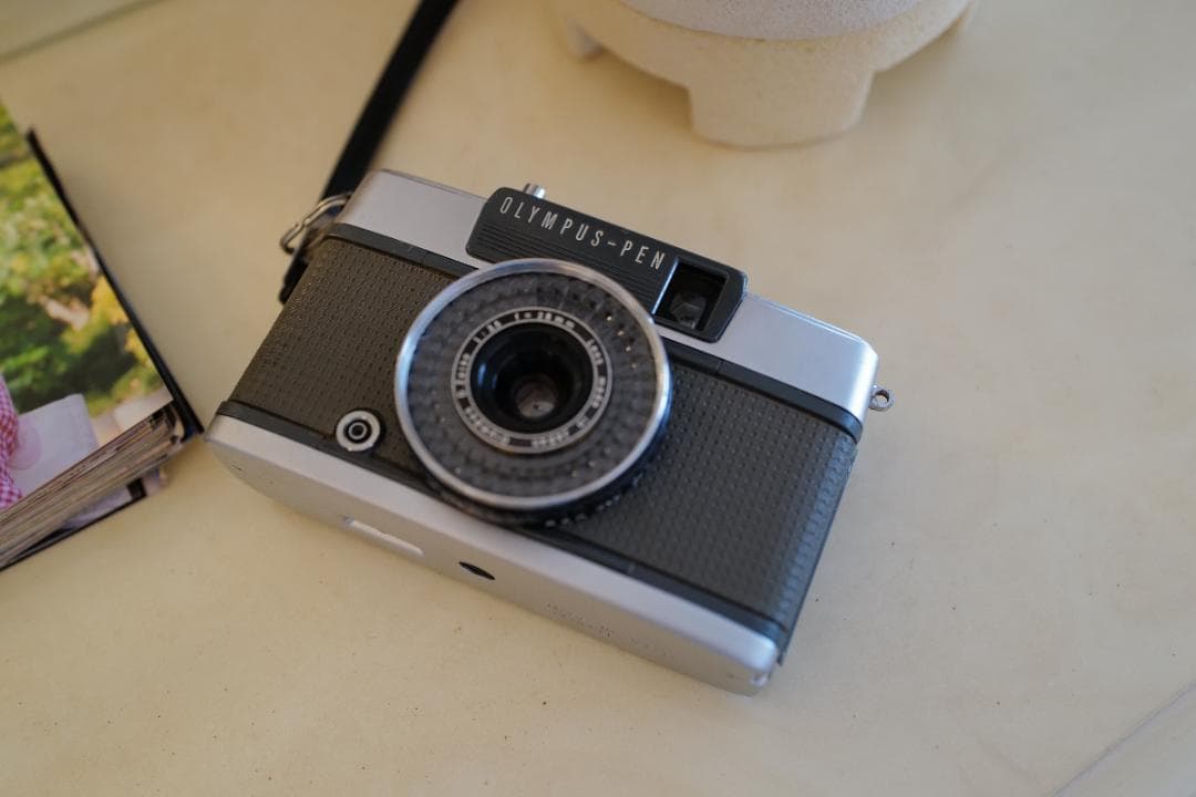 整備済 OLYMPUS PEN EE-2 オリンパス ハーフフィルムカメラ