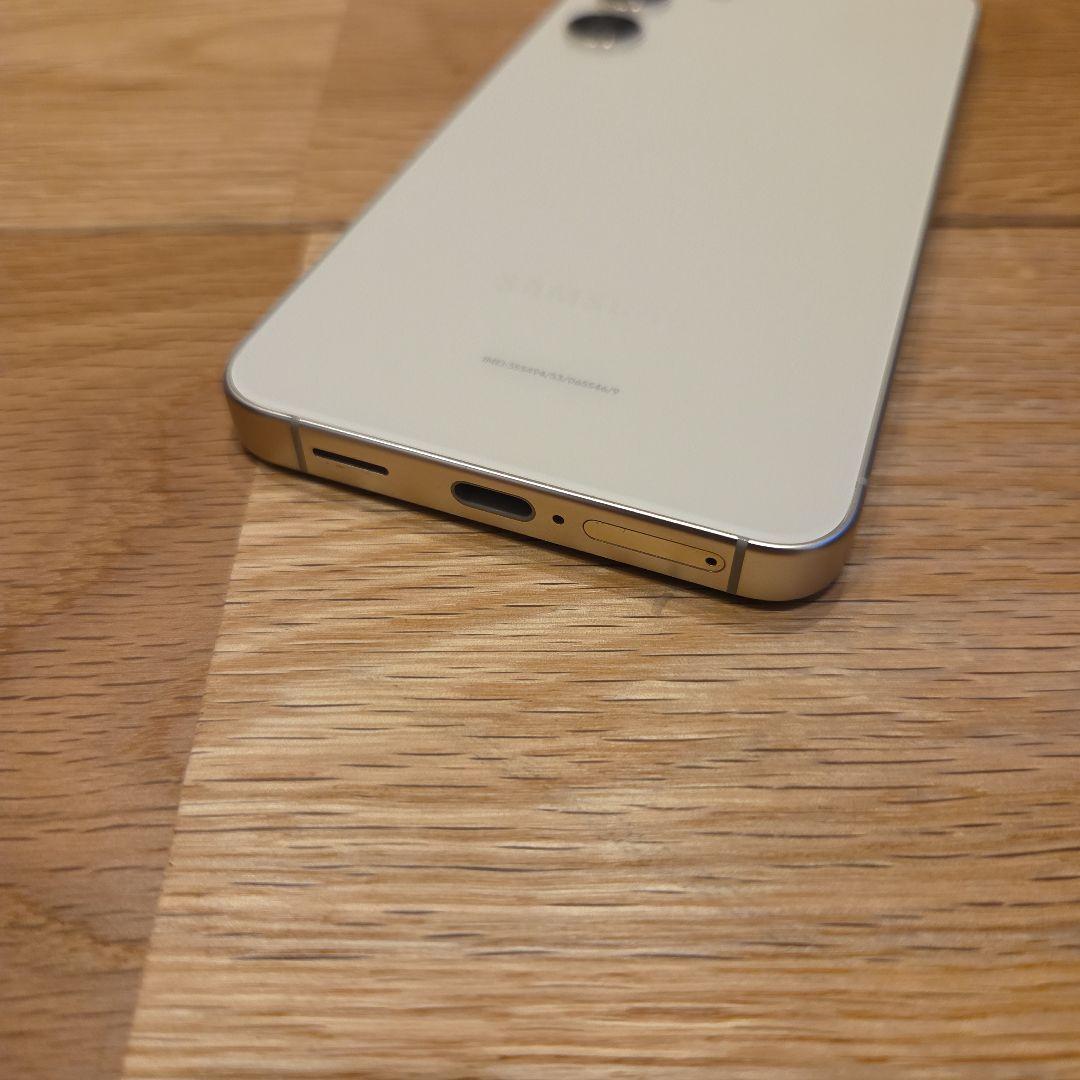 Samsung Galaxy S24 本体