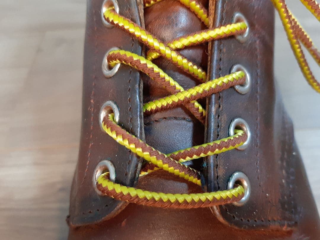 レッドウィング　９１１１　サイズ８.５Ｄ　２６.５センチ