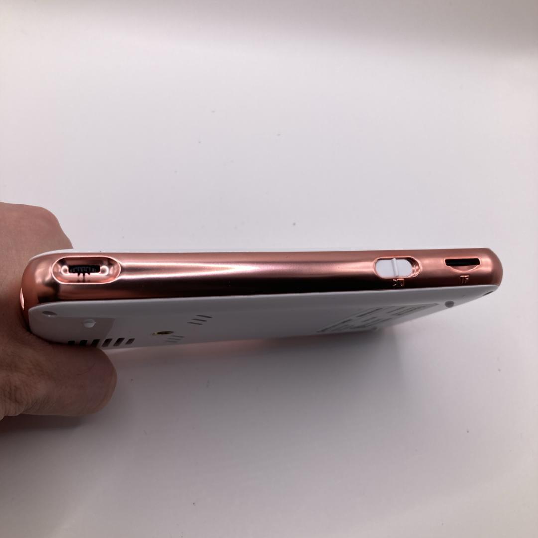 【美品】スマホ型プロジェクター　KABENI　カベーニ UENO-mono