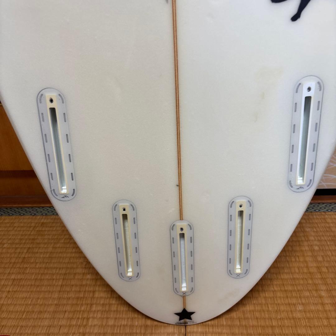 SUPERBRAND 5.10 ショートボード 5フィン　おまけフィン付き