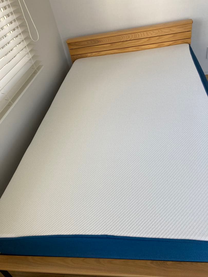 IDEE セミダブル ベッド フレーム & コアラマットレスセット