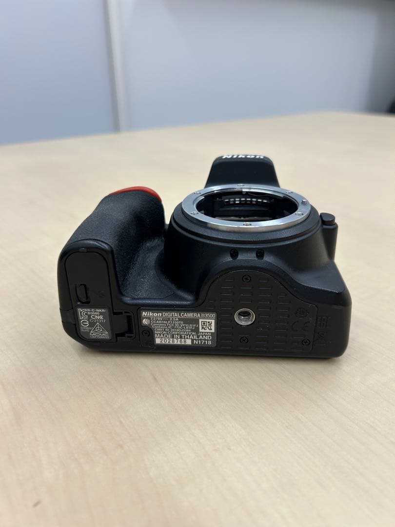 【ジャンク品】Nikon デジタル一眼レフカメラ