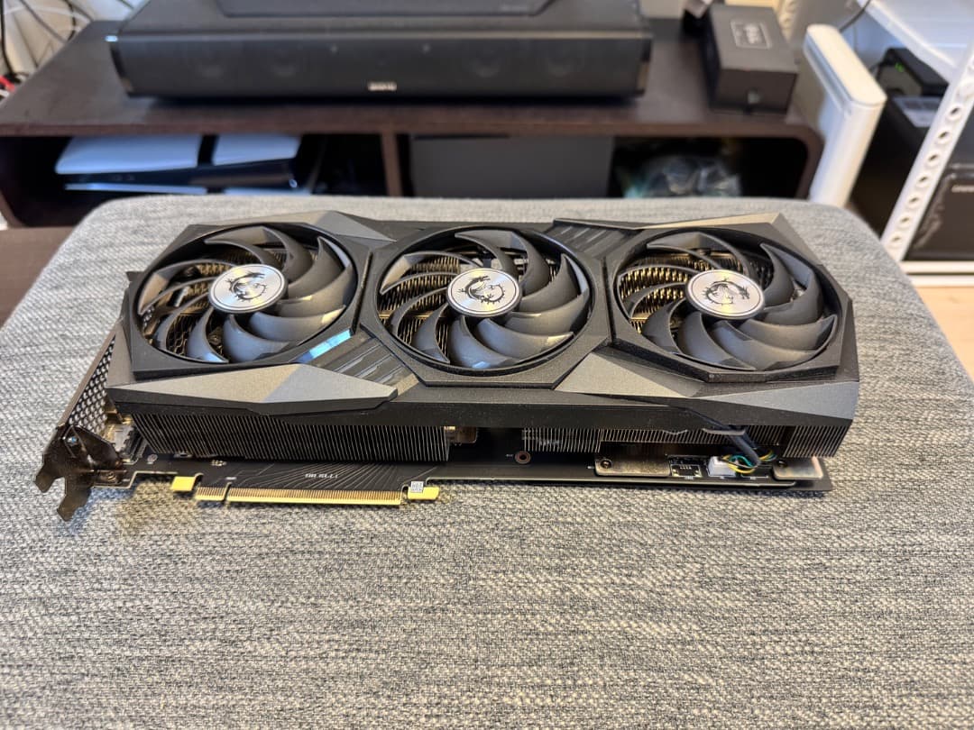 グラフィックボード・グラボ・ビデオカード MSI RTX 3080 GAMING Z TRIO LHR