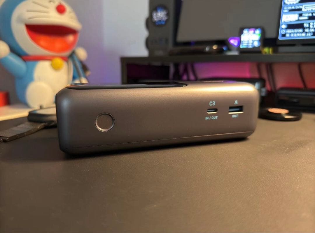 【やす】Anker Power Bank 25000mAh