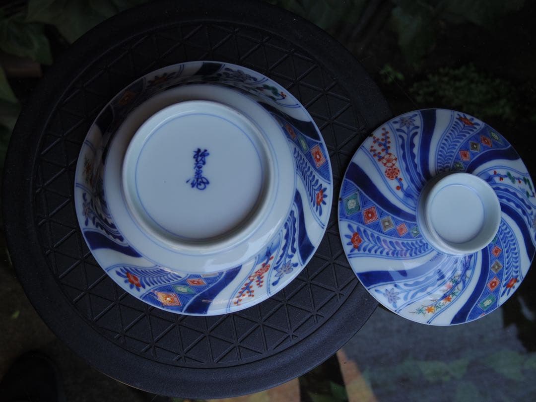 柿右衛門蓋物鉢