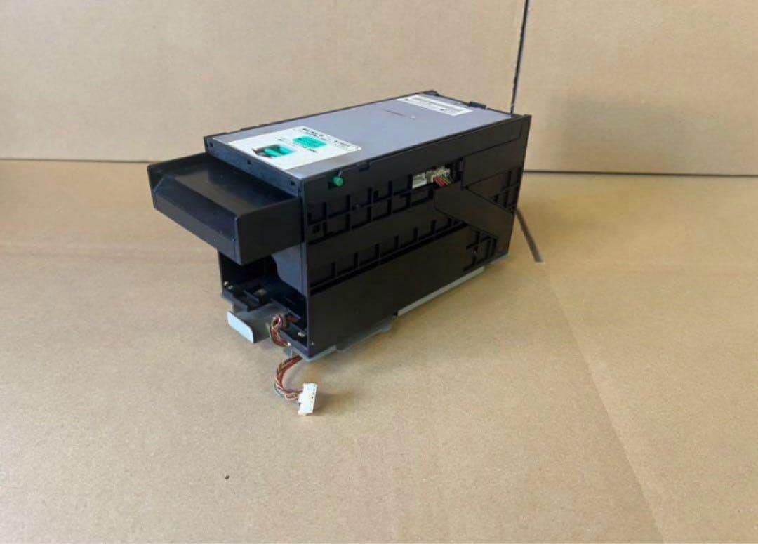 識別機　3金種　令和6年新札対応　ポーカーやエイトラインにも