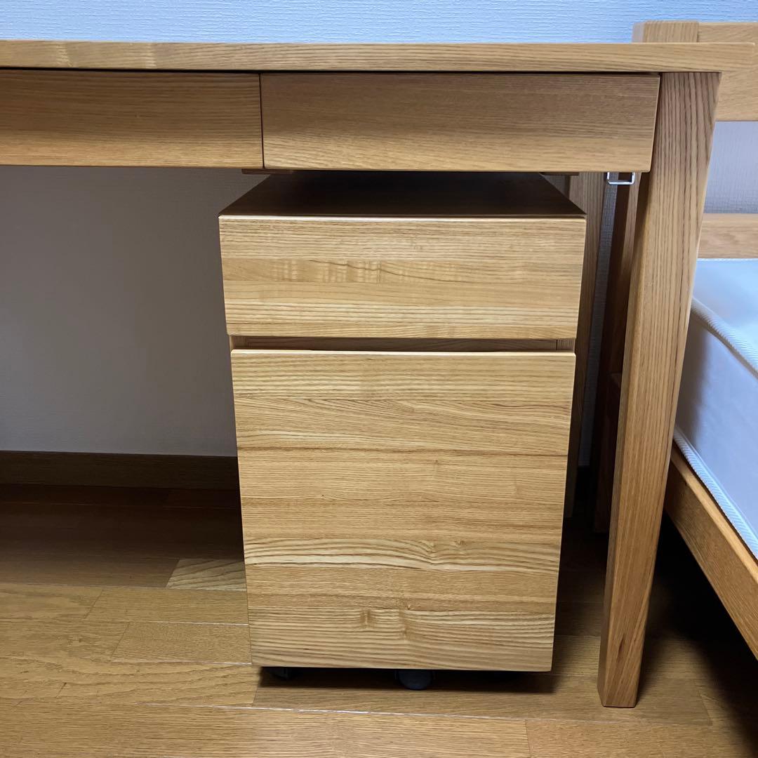 無印良品　タモ材　キャビネット