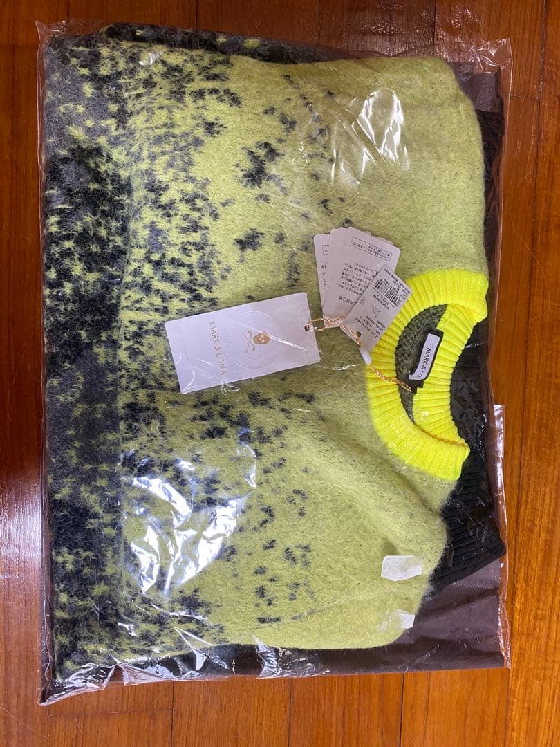 【新品未使用品】マーク&ロナ ニットセーター 46(M)