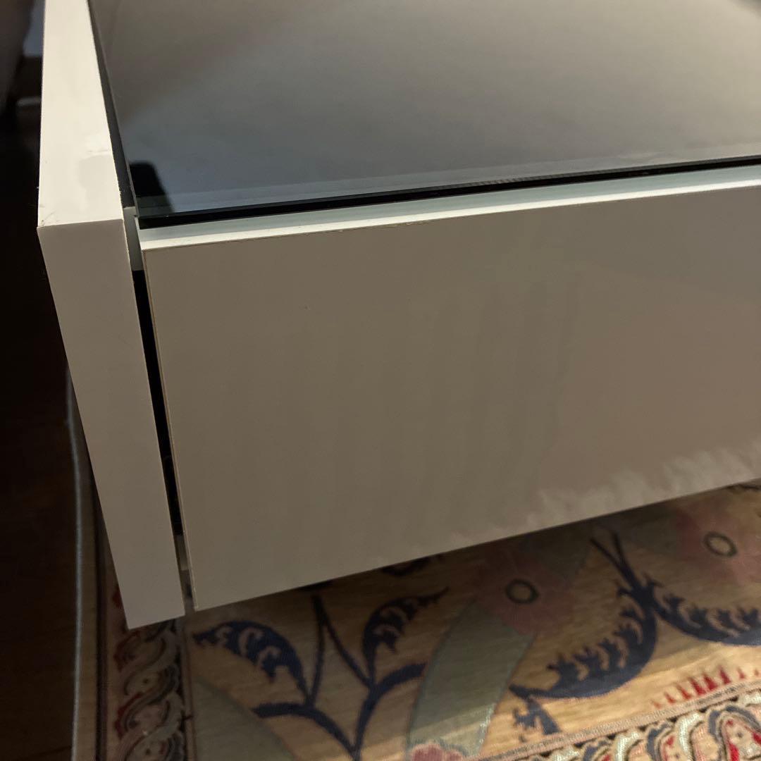 【美品】ガラステーブル モダン 白 完成品 引き出し 鏡面 エレガント 北欧