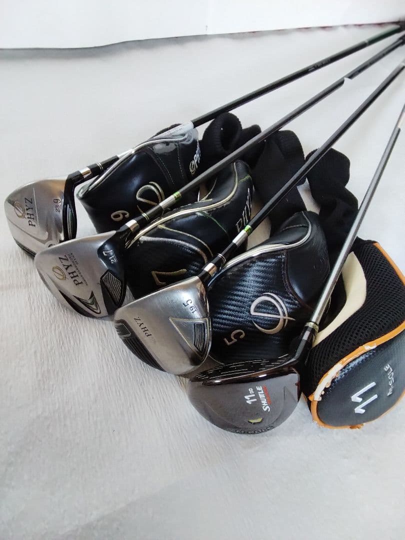 は*ん様 TaylorMade　キャディバッグ　PHYZ＆marumanゴルフク