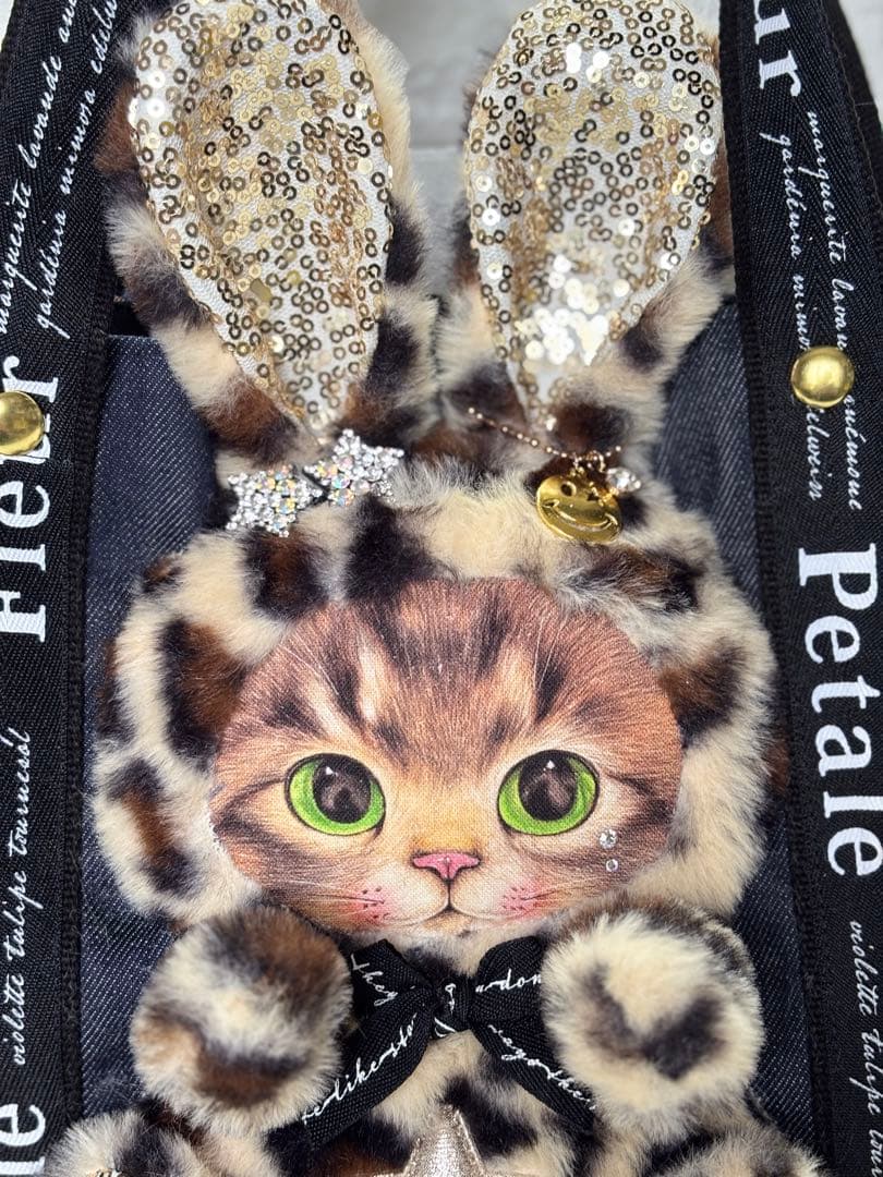 ゆ*ら様 コヤンイサムチョン　ハンドメイデニムトートバッグ　ヒョウ柄サンダーちゃ