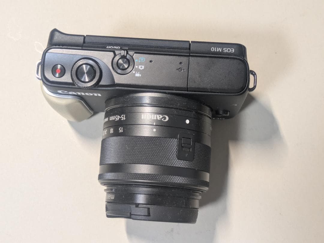 Canon EOS M10 ミラーレスカメラ