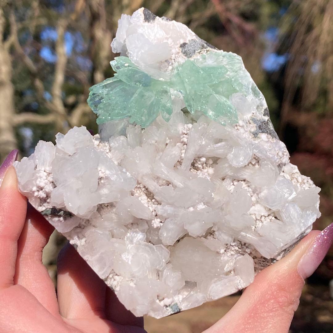 グリーンアポフィライト  原石