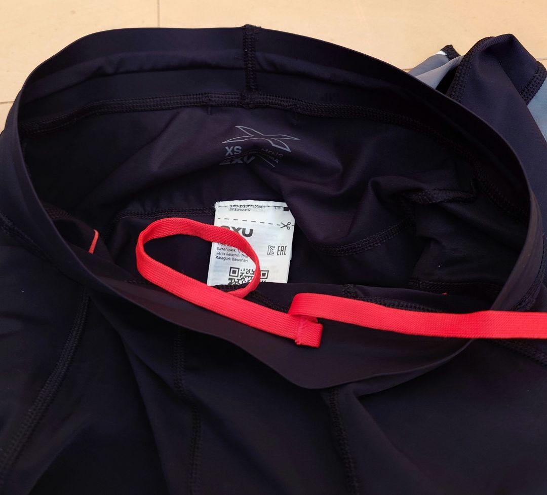 ライトスピード　リアクト　コンプレッションタイツ　2XU S　サイズXS
