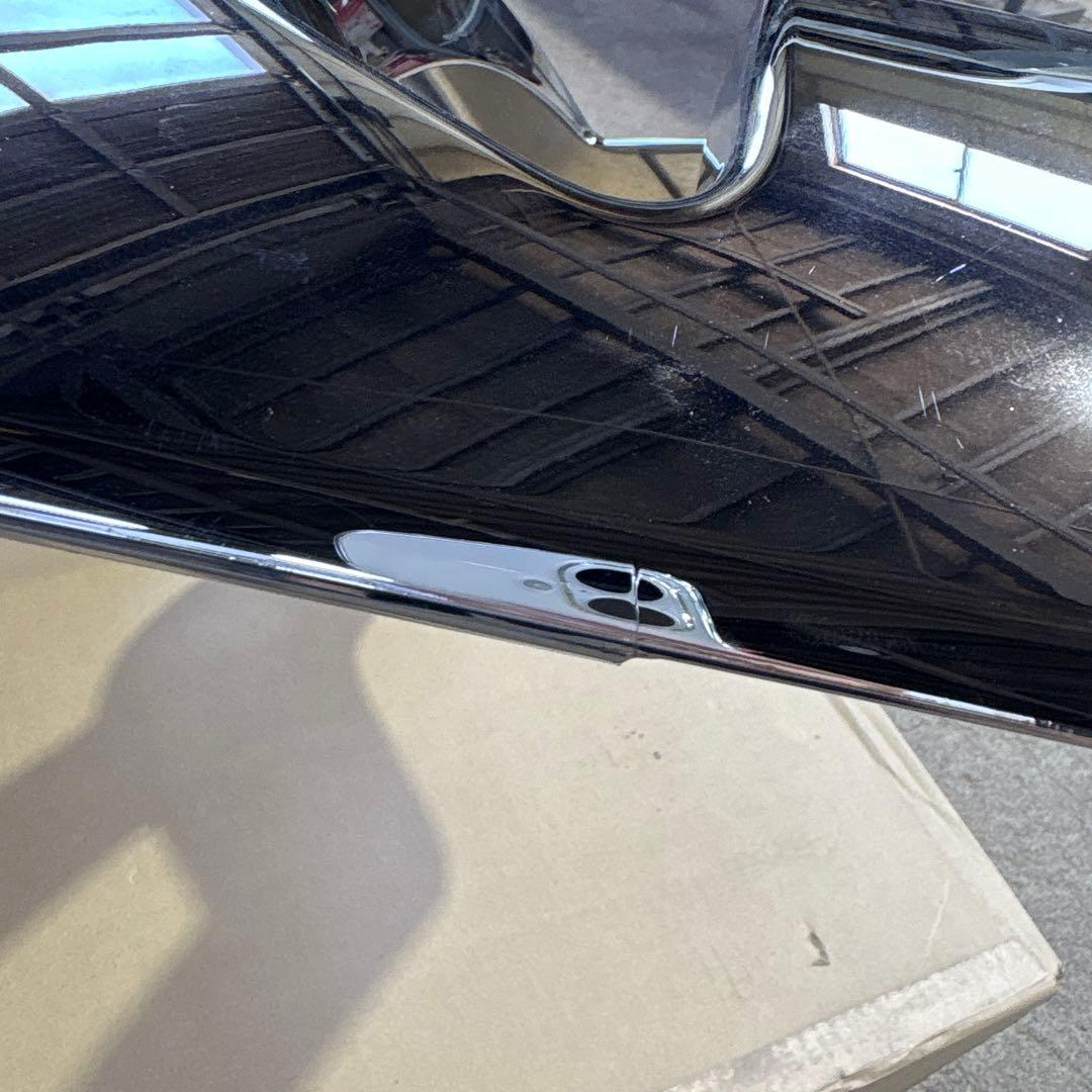 三菱ふそう純正　17 スーパーグレート　ハイキャブ　右バンパー　メッキ