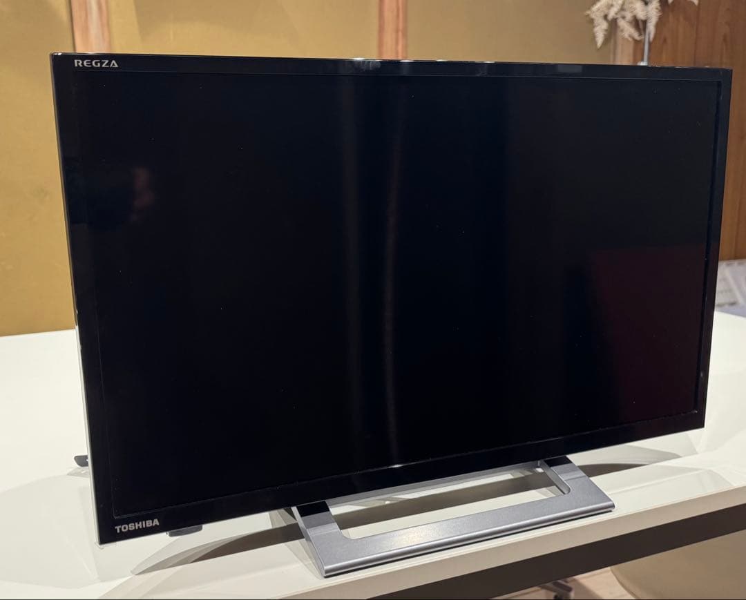 #C# TOSHIBA REGZA 24インチ