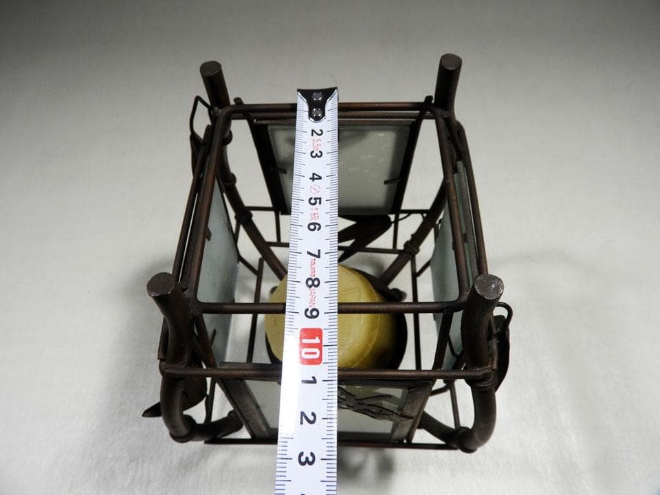 ●現代作 和物 銅製 行燈 蜻蛉 笹透かし紋 四面磨硝子 金工 重さ986ｇ