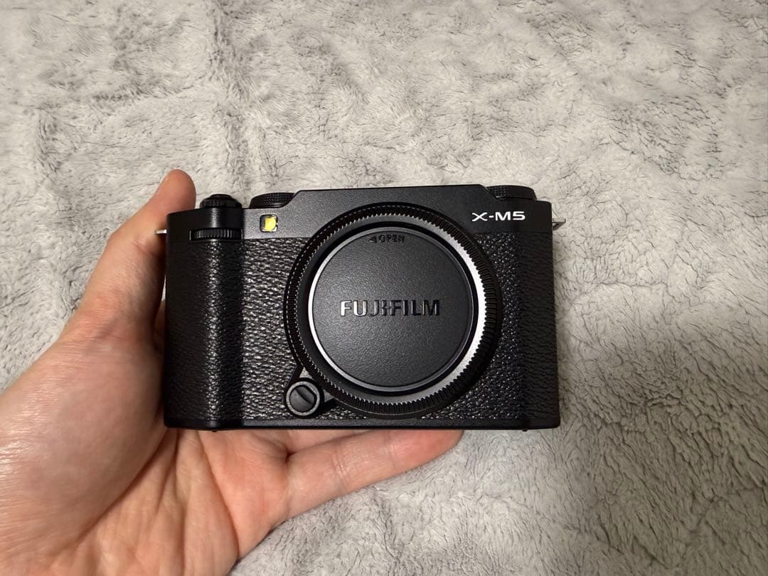 ♢美品・付属品完備♢ FUJIFILM XM5 ブラック＋FUJINONレンズ