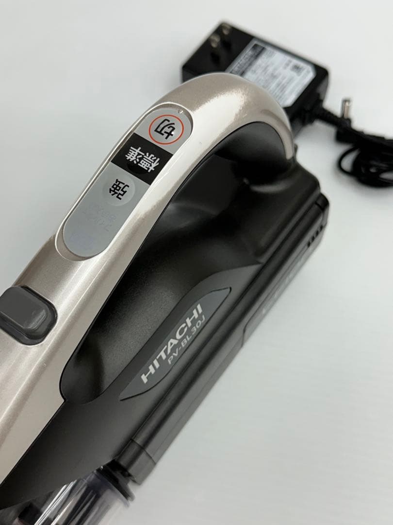純正バッテリー付き　弱り無し　動作保証　掃除機　日立 PV-BL30H 本体のみ